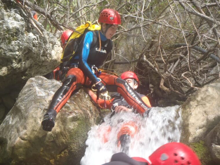 wild-canyoning-in-sierra-de-las-nieves-malaga