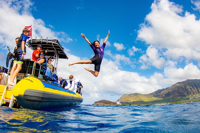 wild-dolphin-watching-and-snorkel-safari-off-west-coast-of-oahu