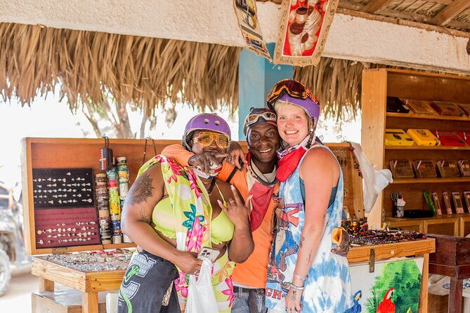 wild-roar-drive-a-vip-predactor-into-the-jungles-of-punta-cana