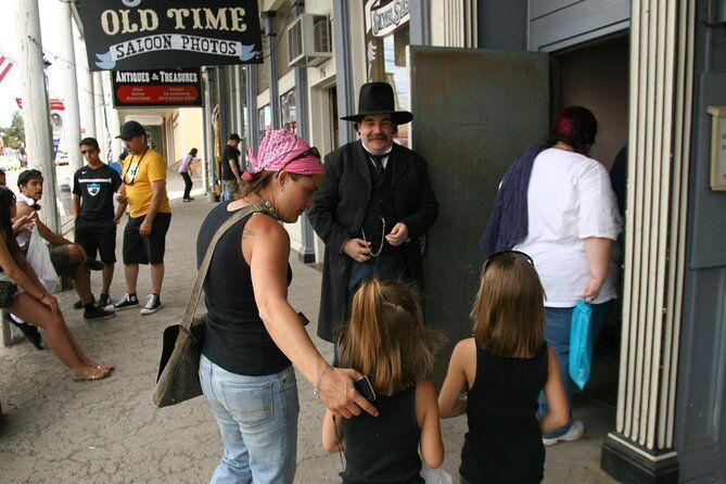 wild-west-day-trip-to-virginia-city-from-tahoe-with-train-ride