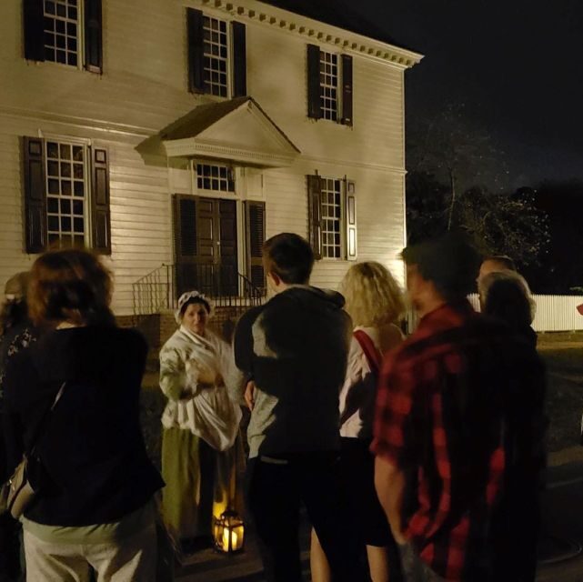 Williamsburg: Haunted Ghosts, Witches, and Pirates Tour - An In-Depth Look at the Tour