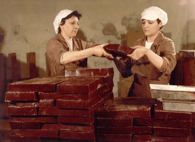 willy-wonka-in-turin-a-chocolate-adventure