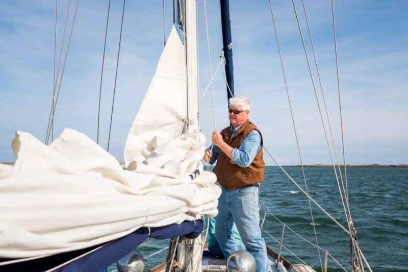 wilmington-wrightsville-beach-sunset-sailboat-cruise