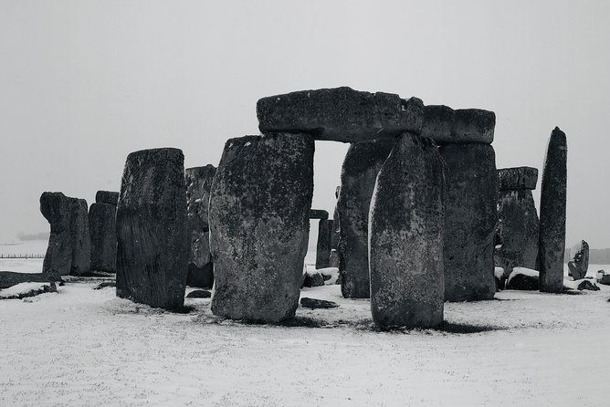 windsor-castle-and-stonehenge-private-car-tour