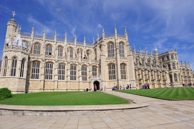 Windsor Castle Half Day Trip from London by Luxury Coach - Practical Tips for Travelers