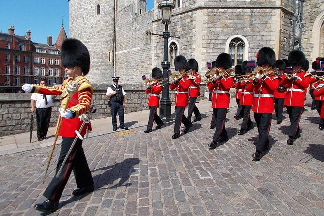 windsor-castle-private-vehicle-service-from-london-with-admission-tickets