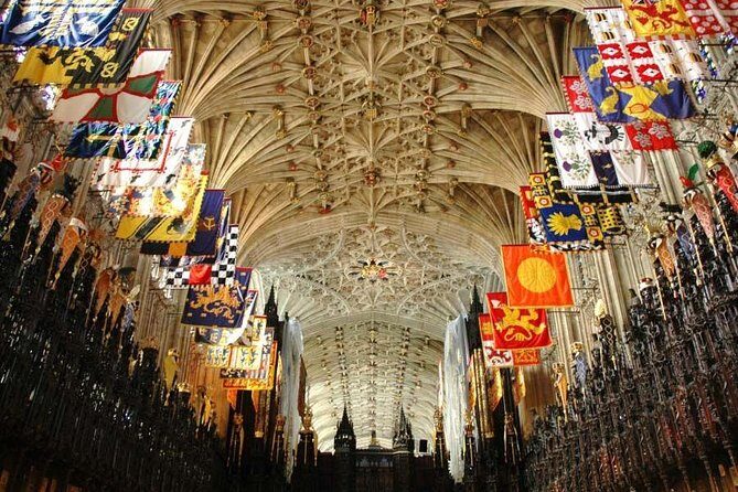 Windsor Castle, Stonehenge & Salisbury Cathedral Guided Tour - Return and Final Details
