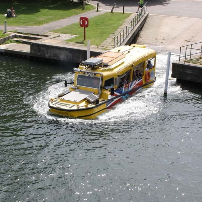 Windsor: Land and Water Amphibious Bus Sightseeing Tour - A Closer Look at the Windsor Land and Water Amphibious Tour