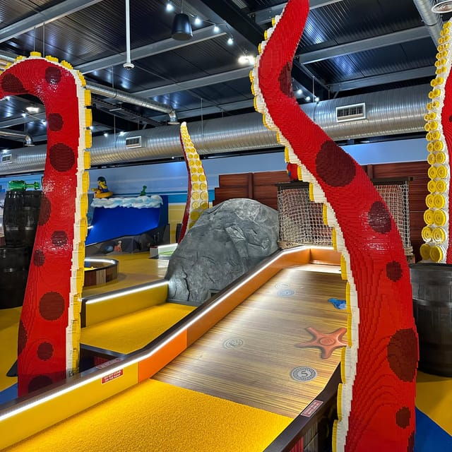 windsor-legoland-adventure-golf