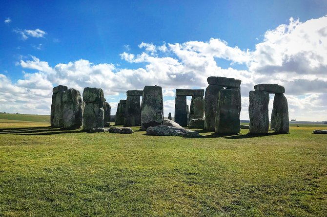 windsor-stonehenge-and-bath-trip-from-london