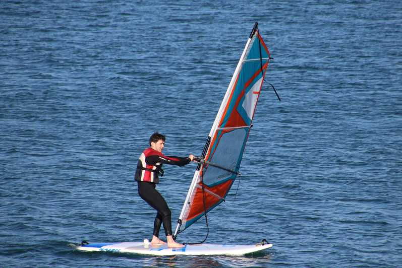 windsurf-class-on-valencia-beach