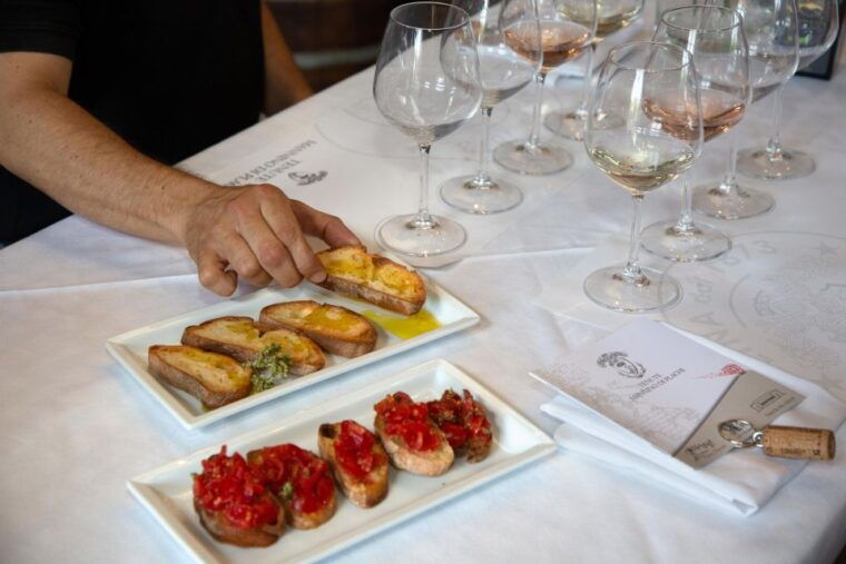 wine-and-local-delicacies-tasting-at-a-sicilian-palmento