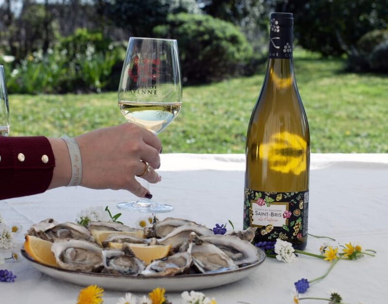 wine-and-oyster-tasting-at-chablis