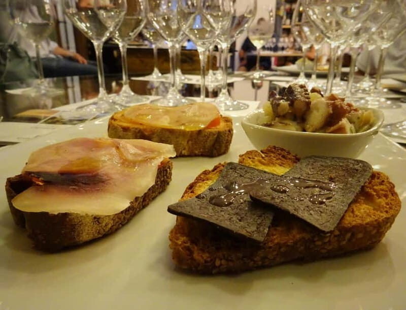 Wine and tuna product tasting - Why This Tour Works Well