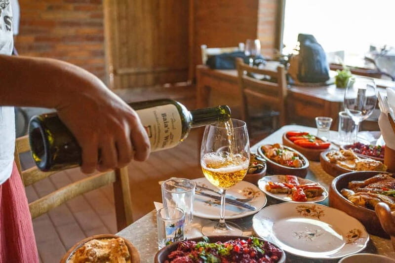 Wine & Dine group tour from Kutaisi - Discover the Charm of Georgia’s Wine & Dine Group Tour from Kutaisi
