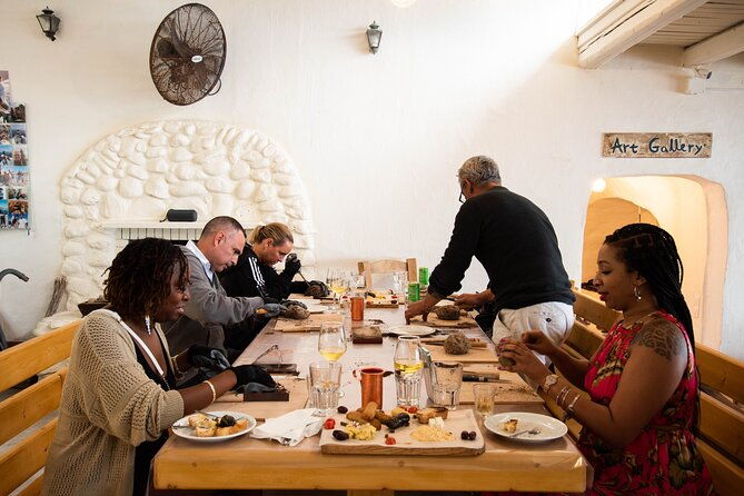 wine-tasting-and-carving-lesson-in-santorini