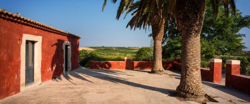 wine-tasting-and-typical-tastings-in-the-val-di-noto