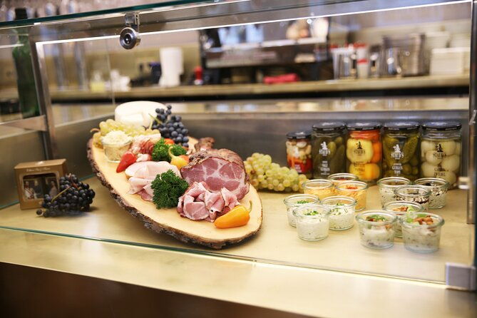 wine-tasting-at-schonbrunn-palace-with-optional-palace-ticket