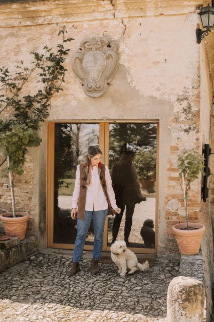 wine-tasting-at-the-montevecchio-isolani-winery