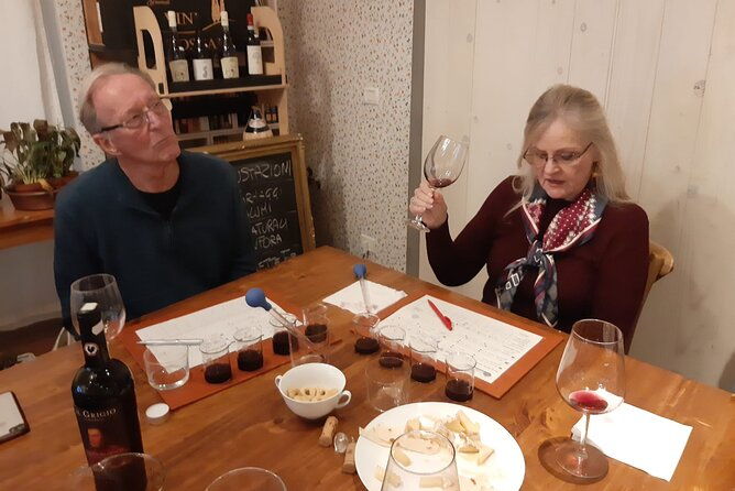 wine-tasting-dinner-with-wine-expert-in-the-heart-of-florence