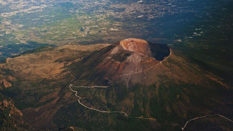 wine-tasting-experience-in-the-vesuvius-wineries