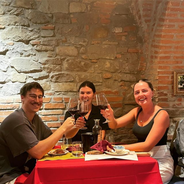 wine-tasting-experience-with-three-types-of-tuscan-wine