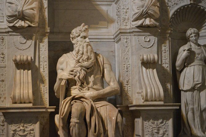 wine-tasting-food-sightseeing-tour-in-rome-with-local-guide