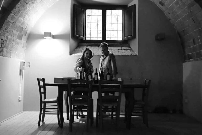 Wine tasting in a romantic castle with archaeologist guide - Tuscany’s Hidden Gem: Wine Tasting in a Castle with an Archaeologist
