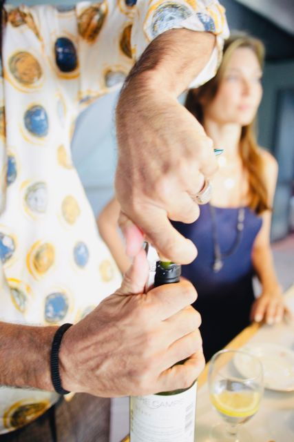 wine-tasting-in-barcelona-catalan-varieties-small-groups-3