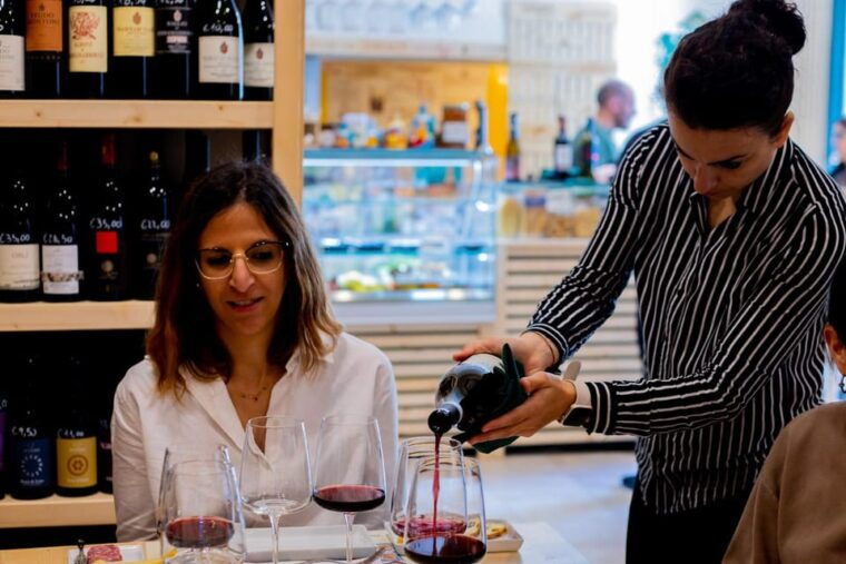 wine-tasting-in-catania-historic-center