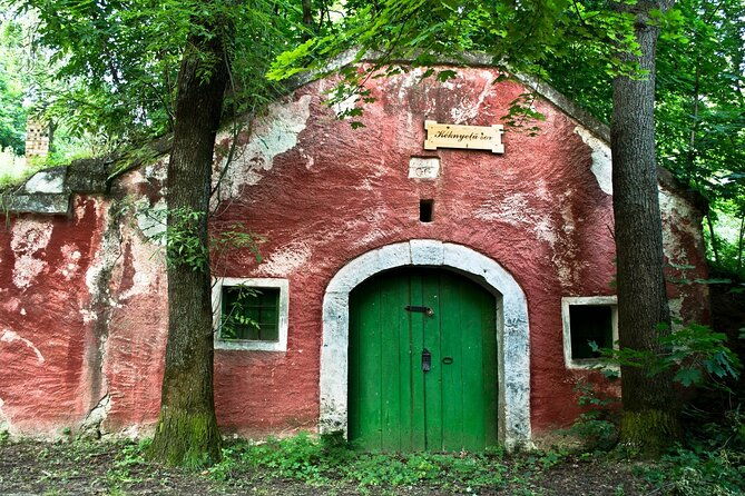 wine-tasting-in-the-countryside-from-budapest