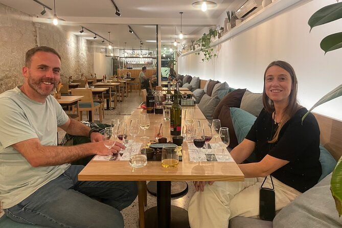 wine-tasting-of-5-port-wines-with-a-sommelier-2