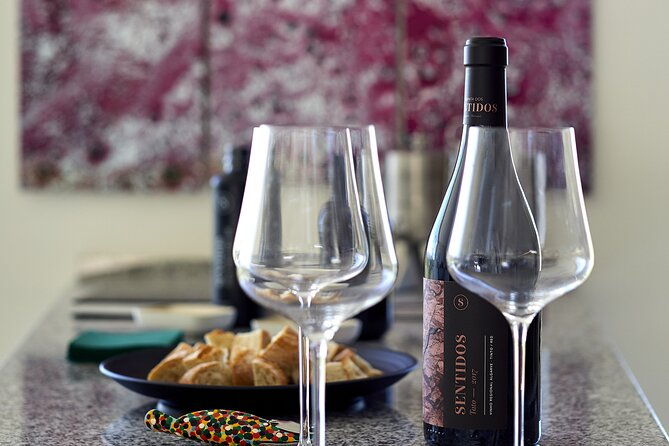 wine-tasting-tour-in-algarve-winery-2