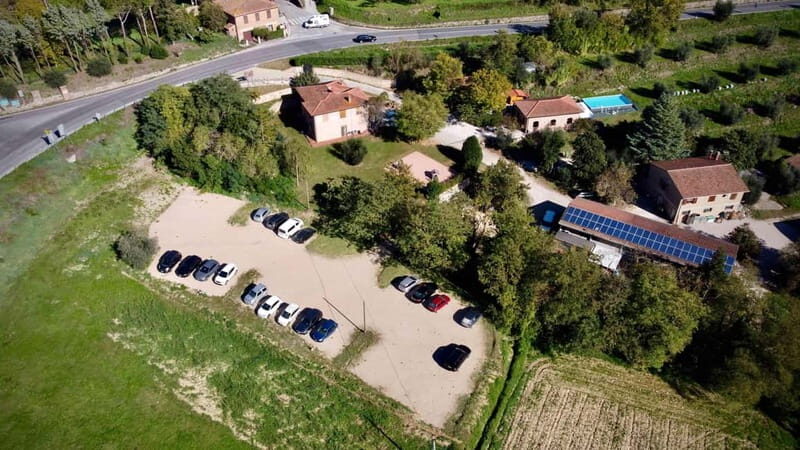 Wine Tasting with Local Food near Montepulciano - Key Points