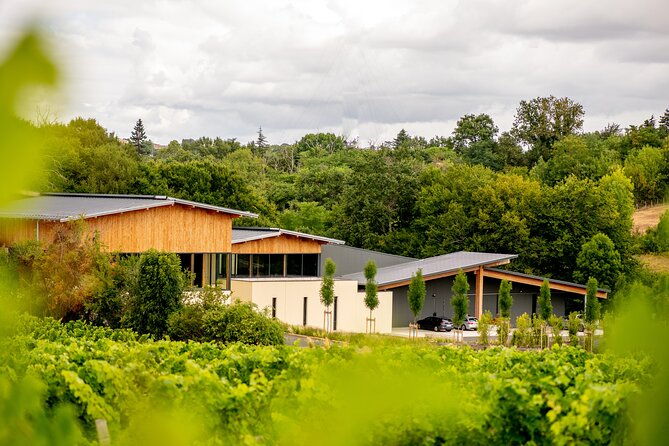 wine-tour-and-tasting-chateau-de-malherbes