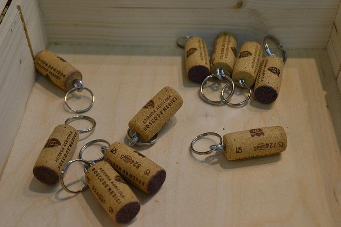 wine-tour-experience-for-family-or-friends-group
