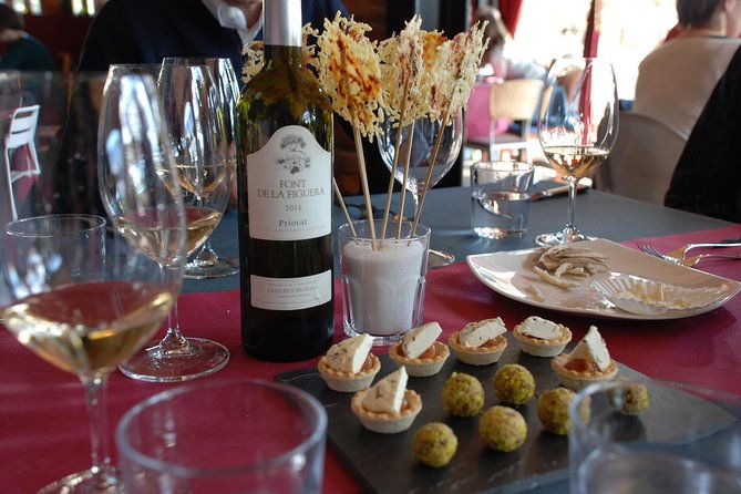 wine-tour-priorat-visit-2-top-wineries-wine-tasting-gourmet-lunch