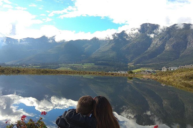 Wine Tour to Stellenbosch & Franschhoek with Tastings & Lunch - FAQ