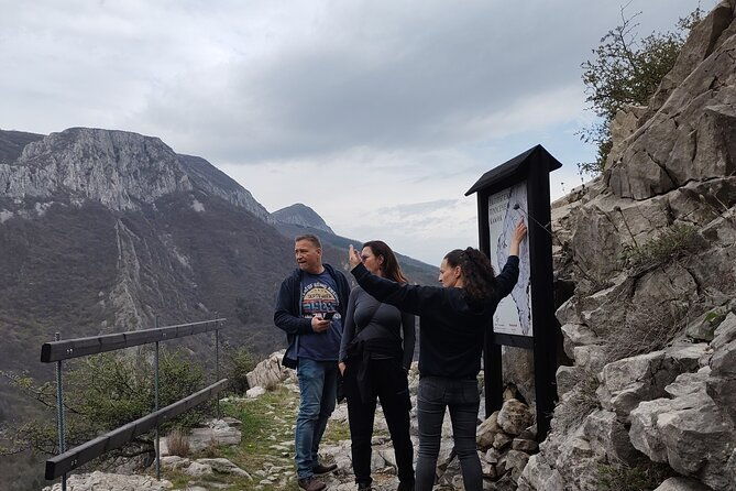 wine-trip-with-the-jolly-vintners-near-sofia