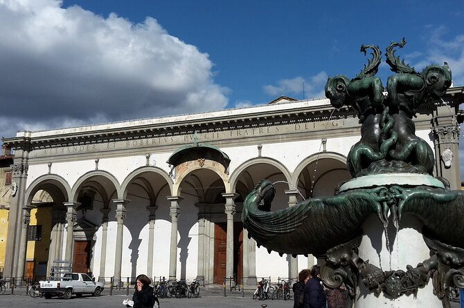 wine-windows-walk-with-wine-tasting-and-appetizers