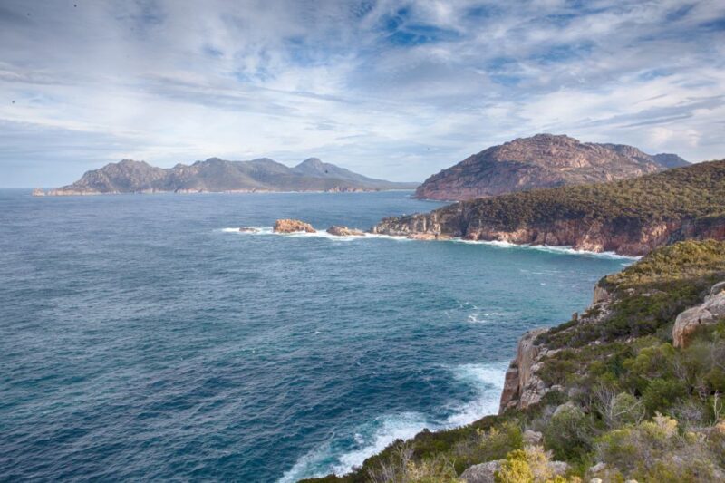 Wineglass Bay & Freycinet National Park Day Trip from Hobart - Key Points