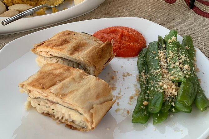 winemakers-table-areni-cliffs