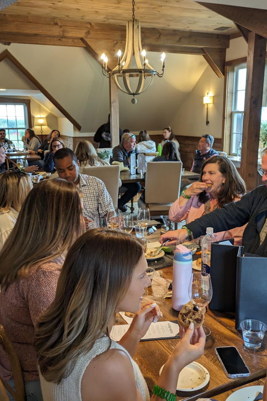 winery-bus-tour-from-metro-dc-visit-3-wineries-in-one-day