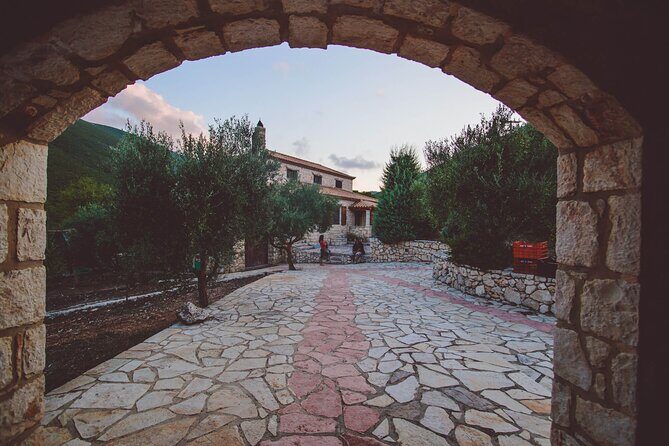 Winery Tour and Tasting in Zakynthos with the Winemaker - FAQ