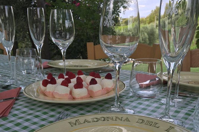 winery-tour-and-wine-cheese-tasting-2