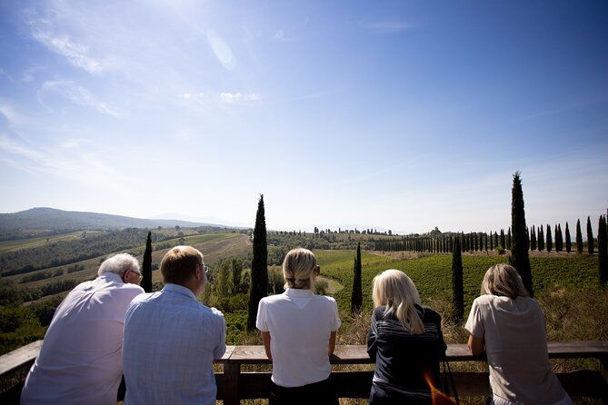 winery-tour-wine-tasting-in-montalcino