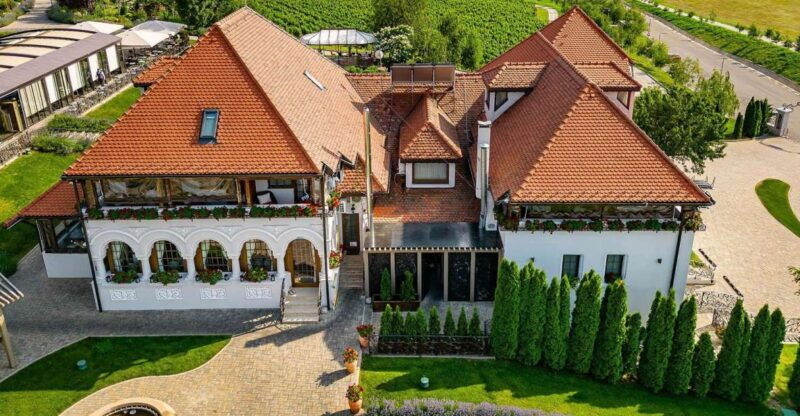 winery-touring-private-wine-tasting-one-day-private-tour