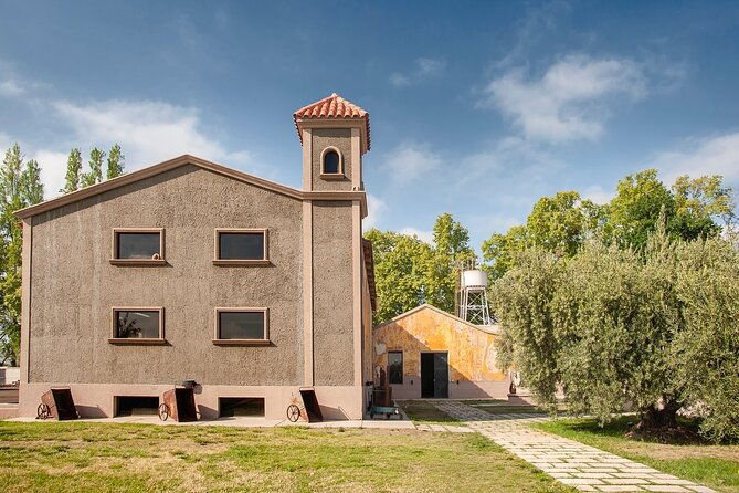 winery-trapiche-laur-lunch-winery-antigal-private-transfer