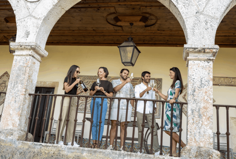 winery-visit-fish-market-tour-with-tasting-from-lisbon