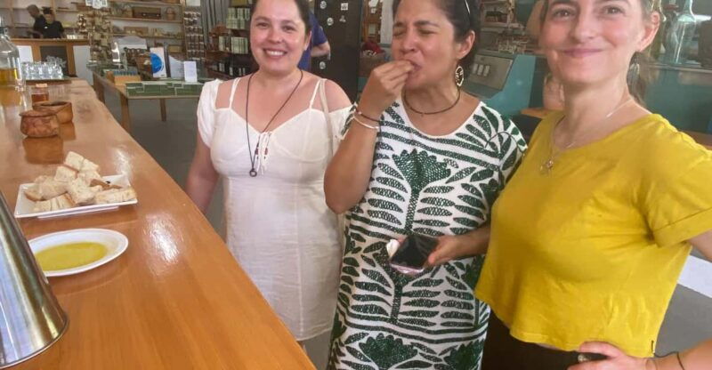 winery-winery-olive-oil-tasting-traditional-lunch